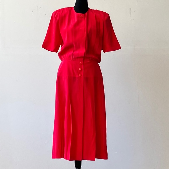 Vintage Dresses & Skirts - Silk studio, vintage midi  bubble gum, pink button, front dress